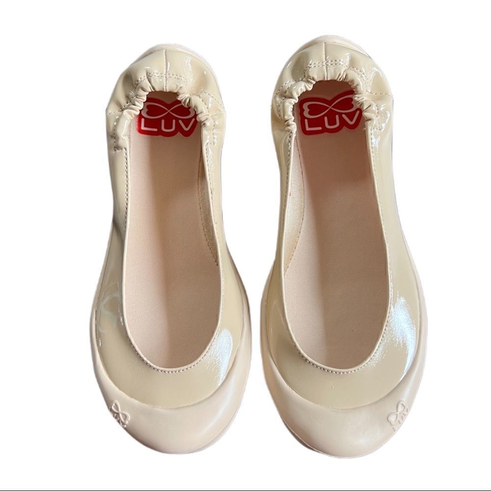 Girls Dream Flats by Luv Footwear, Size 1, Color Nude / Tan / Light Gold
